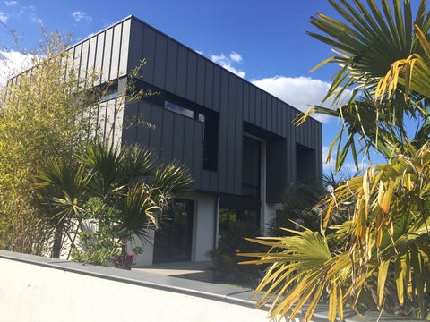 La maison fait 180m2. <br />Elle a trois chambres avec chacune leur salle d’eau. Bordeaux, France Maison d’architecte bordeaux caudéran Entire home vacation rental 34284835