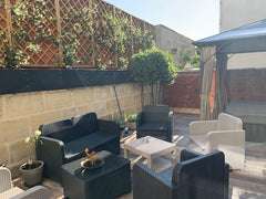 Dans le quartier St seurin Croix blanche appartement de standing dans immeuble e Mérignac, France appartement de standing en RDC avec terrasse Entire condo vacation rental 51281449