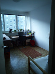 Ich biete hier mein Zimmer in einer 4er Wg an. Zur Zeit wohnen hier nur Mädels z Cologne, Germany Helles Zimmer in 4er Wg bei Heiligenstadt Private room in rental unit vacation rental 18607976