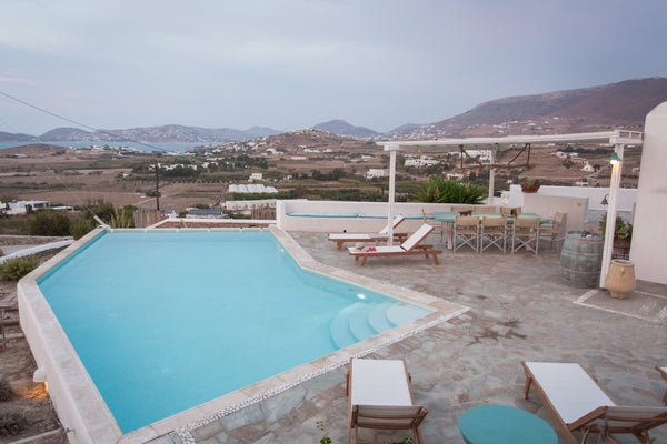The villa has 2 front entrances, 2 drive ways, 2 kitchens and private pool. Its   Private villa with pool - sleeps 6 Entire villa vacation rental 44346184