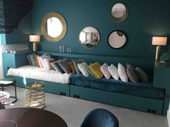 Profitez d'un logement élégant et central.situé à 5mn de la place de l’hôtel de  Bordeaux, France 3 JOFFRE  Superbe appartement design Entire rental unit vacation rental 54205268