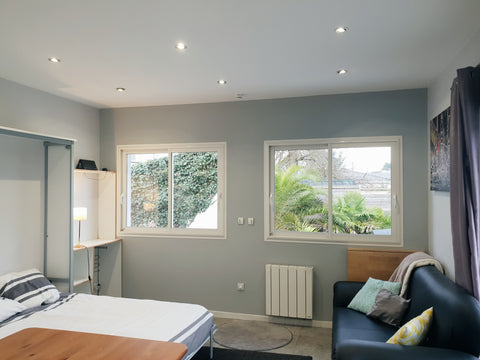 Totally independent studio, located :<br />• 25 minutes (by car) from the hyperc Gradignan, France Independent studio near Bordeaux Entire guesthouse vacation rental 4992869