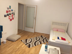 choozy simple room in the city center<br /><br /><b>The space</b><br />hi guys!  Vienna, Austria Simple bright room in city center Private room in rental unit vacation rental 19744817