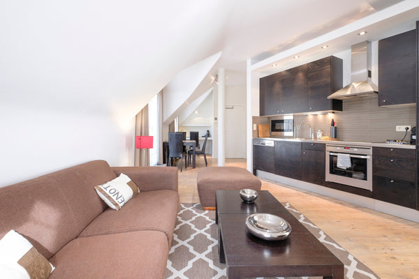The adventure of this apartment was born from the desire to travel differently;  Brussels, Belgium 1 bedroom apt with balcony 2 steps from Parliament Entire rental unit vacation rental 51999599