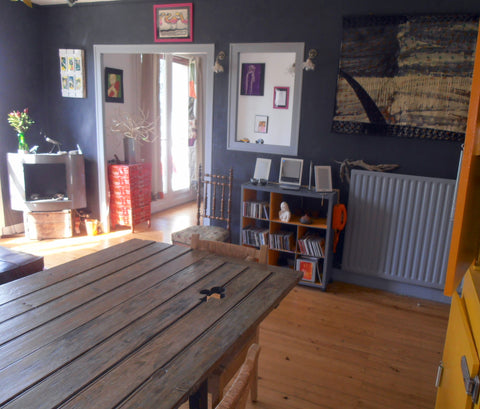 Welcome dans ce T3 de 70M2, lumineux , calme ,   au 1er étage , avec des arbres  Talence, France 70m2 , trés bien placé ,calme, lumineux , arboré Entire rental unit vacation rental 35158869