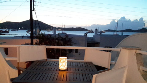 A boutique apartment designed for 2-4 guests (spacious living room containing so  Naousa's Sunset Cycladic home vacation rental 27329808