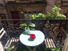 Notre nid douillet, situé dans le vieux Bordeaux, permet de "tout faire et voir  Yvrac, France Appartement romantique dans le vieux Bordeaux Entire rental unit vacation rental 44645387
