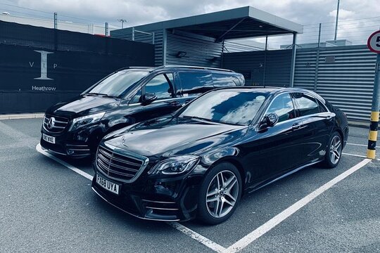 Private Luxury Minivan Transfer from London Gatwick Airport to Southampton City  Private Tours and Travel Guide Europe London REGION South East England Destination Tour