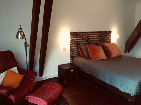 Etape à Bordeaux pour une ou plusieurs nuits. Idéalement située notre maison vou Talence, France Chambre privée type loft us au coeur de Bordeaux Private room in home vacation rental 35746816