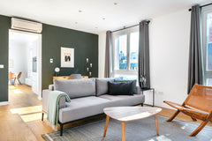 Feel at home wherever you choose to live with Blueground. You’ll love this sophi Vienna, Austria Kohlmarkt 1 BR w/ Elevator, nr Metro U1, U3 Entire rental unit vacation rental 48949613