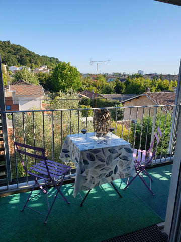 Idéalement situé rive droit à 15 minutes du centre de Bordeaux en Tram, ou à 4 m Bordeaux, France Appartement à 15 minutes de Bordeaux en tram Entire rental unit vacation rental 44552484