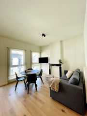 Ga er gewoon even tussenuit in deze rustgevende, centraal gelegen accommodatie. Antwerp, Belgium Fresh renovated 1BR apartment @ Trendy south area Entire condo vacation rental 663484635456479209