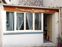 Atelier d'artiste très calme,  au fond d'une cours, aménagé avec un joli coin cu Paris, France Atelier d'artiste aménagé, quartier d'Aligre Entire rental unit vacation rental 24693504