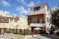 "Lucy's Pension" is located in the picturesque village of Panormo. It has 4 stud  Lucy's Studio 6 Private room in rental unit vacation rental 52563409