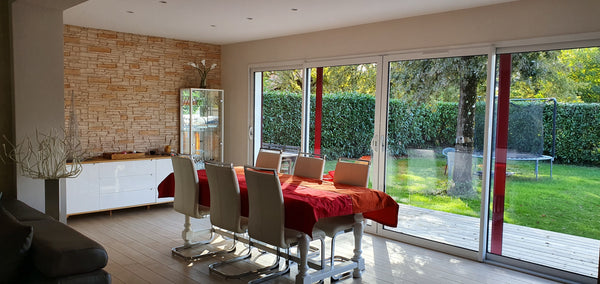 Cette maison de 150 m2, chaleureuse, lumineuse, nous y vivons avec nos 2 enfants Villenave-d'Ornon, France Agréable maison de plein pied, terrasse et jardin Entire home vacation rental 16877065