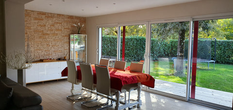 Cette maison de 150 m2, chaleureuse, lumineuse, nous y vivons avec nos 2 enfants Villenave-d'Ornon, France Agréable maison de plein pied, terrasse et jardin Entire home vacation rental 16877065