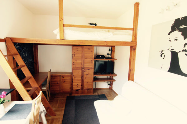 Small flat located in the most hipster district Letná. Comfortable for 2 persons Prague, Czechia Explore nice small flat! Entire rental unit vacation rental 11786919