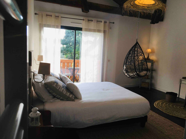 Etape à Bordeaux pour une ou plusieurs nuits. Idéalement située notre maison vou Talence, France Chambre privée, le Ferret au coeur de Bordeaux Private room in home vacation rental 36587035