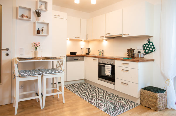 Wir vermieten unsere liebevoll renovierte und mit max. Kreativität ausgestattete Vienna, Austria Green Oasis apartment Vienna Entire rental unit vacation rental 43493897