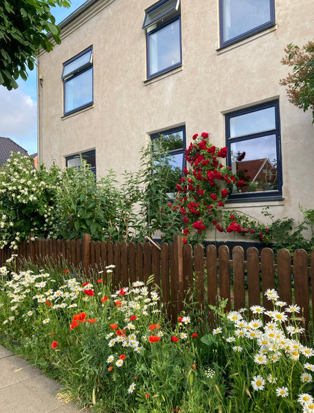 Familievenlig bolig. Her vil du og din familie være tæt på alt. 500 meter til Me Copenhagen, Denmark Hus & have, nær lufthavn, Metro, Centrum og strand Entire townhouse vacation rental 682643833854800273