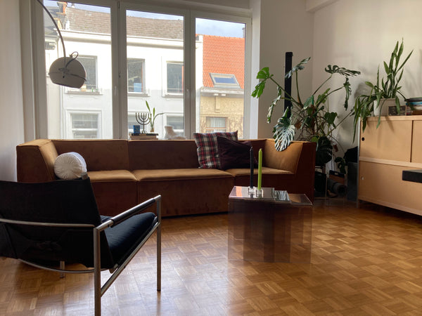 Een gezellig en licht appartement op de 3de verdieping (met lift) in het hart va Antwerp, Belgium Zeer licht en ruim appartement in hartje Antwerpen Entire rental unit vacation rental 54174369