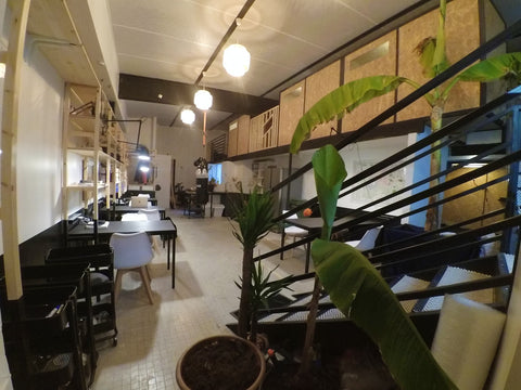 G00GLE "HackerHouse"<br />IG @hackerhouseworld<br /><br />- Minimalist apartment Paris, France Bed & Desk - 15min from Bordeaux Center Private room in serviced apartment vacation rental 53604352