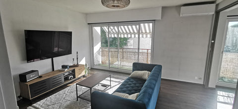 Hello et bienvenue chez moi,  je vous y propose une chambre , je n'y suis pas so Bordeaux, France Chambre aux bassins a flots dans grand Appartement Private room in rental unit vacation rental 52398863