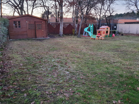 La maison récente est comme un cocon, en seconde ligne pour être au calme et ne  Bordeaux, France La maison de Cécile Entire villa vacation rental 559138357746765953