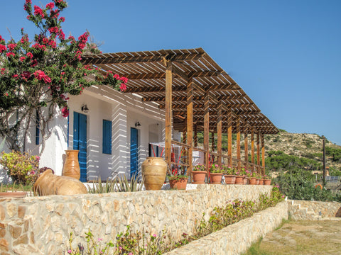 A fantastic studio in Sarakiniko Studios with hot shower, excellent WiFi and kit  Studio 2 with Sarakiniko View, Terrace and WiFi Entire serviced apartment vacation rental 46523287