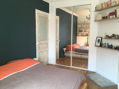 Luminous artist flat with the ability to welcome 4 persons.<br /><br /><b>The sp Paris, France Nice artist flat near Canal St Martin Entire rental unit vacation rental 25253039