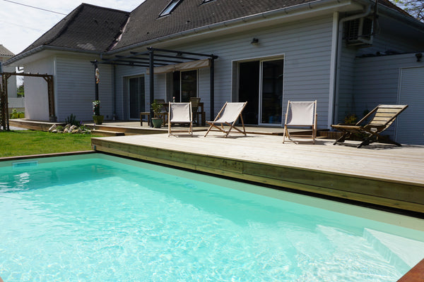 Grande maison avec piscine sécurisée par une terrasse mobile au cœur d'un très j Pessac, France Spacieuse maison avec piscine sécurisée Entire home vacation rental 33849146
