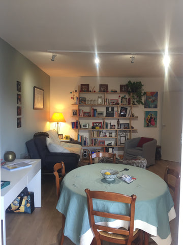 Appartement T2 très agréable de 45 m2 avec balcon dans residence securisée, au 2 Saint-Robert, France T2 Bordeaux Chartrons Entire condo vacation rental 21639367