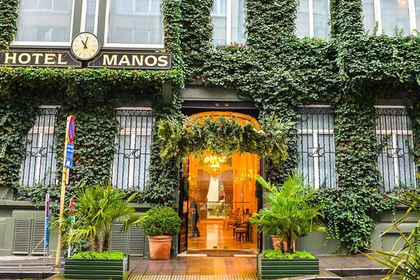 Extensive and beautiful facade, exactly the same as a luxury private hotel. Marb Brussels, Belgium The homeliness of a town house for 2 guests Room in hotel vacation rental 42532342