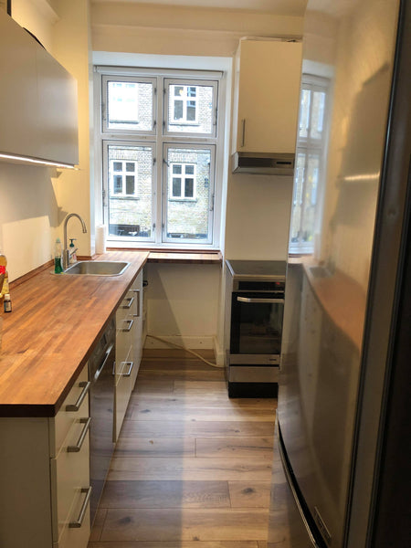 Light cozy apartment in Østerbro, Copenhagen. 2 rooms, very light livingroom wit Klampenborg, Denmark Cozy light apartment close to central Copenhagen Entire rental unit vacation rental 39829706