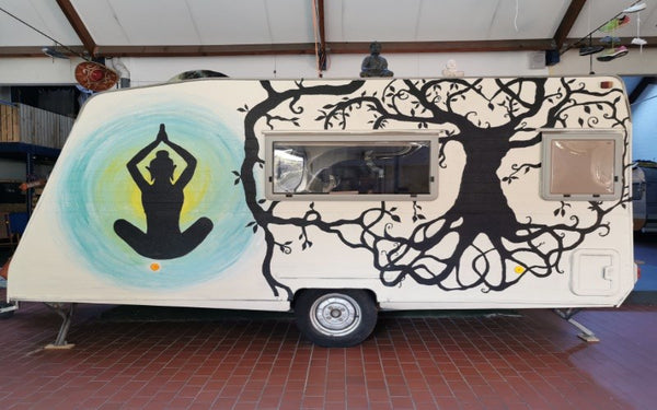 Feel completely zen in this caravan, we removed the kitchen to create some space Ghent, Belgium Zen caravan Private room in hostel vacation rental 42138457