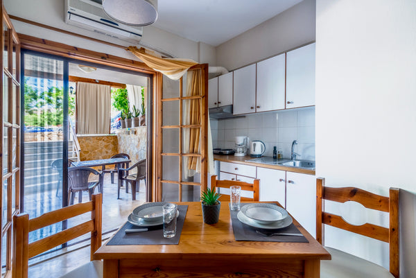 Brand new, cozy, clean and quiet apartment <b>1 minute away on foot</b> from the Heraklion, Greece Casa Sunset - Cozy, Airy Apartment Entire rental unit vacation rental 658671977293916318