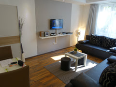 Lieber Interessent,<br />Sie können meine Wohung bis zur eine Dauer von 6 Monate Vienna, Austria Quiet & modern Appartment Schönbrunn Entire condo vacation rental 5488396