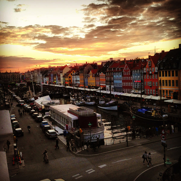 Charming apartment in the heart of Copenhagen facing the Nyhavn canal with a fan Copenhagen, Denmark Nyhavn! Best location in Copenhagen Entire rental unit vacation rental 16013289