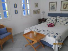 With its privileged location, the detached house of 85 sq.m available for rent,  Athens, Greece 200 meters from the beach Cycladic home vacation rental 3699633