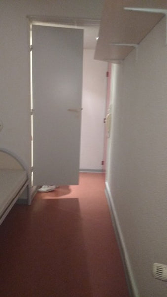 chambre rénovée avec cuisine collectif  chambre Private room in rental unit vacation rental 22846047