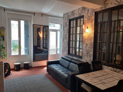 Superbe appartement refait au cœur de Bordeaux, proche de toute commodités: tram  Superbe Appartement Centre Bordeaux + avec Parking Entire rental unit vacation rental 661520543180981613