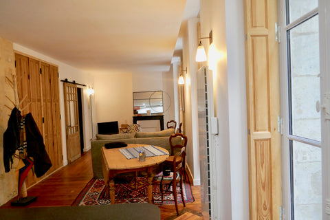 Très beau T2 à la rénovation soignée et récente situé dans le coeur historique d Bordeaux, France Appartement de charme au cœur de Bordeaux Entire rental unit vacation rental 43634314