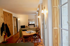 Très beau T2 à la rénovation soignée et récente situé dans le coeur historique d Bordeaux, France Appartement de charme au cœur de Bordeaux Entire rental unit vacation rental 43634314