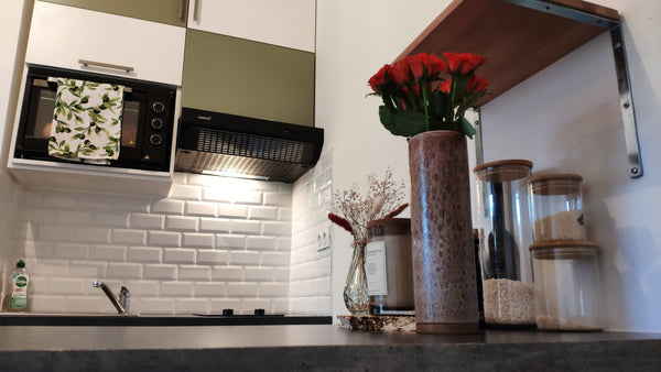 Ce charmant studio, à quelques pas de l'arrêt Stalingrad et du Pont de Pierre, e Bordeaux, France Studio cocooning au coeur de Bordeaux Entire rental unit vacation rental 53287903