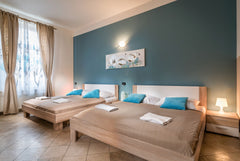 NEW ON AIRBNB!!Great value vs location vs quality! Clean and comfortable Apartme Prague, Czechia LOVELY&CENTRAL,5minutesWENZELSQ-A16 Entire rental unit vacation rental 11451152