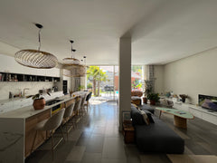 Bordeaux - Quartier Tivoli / rivière<br />Belle maison de ville familiale, idéal Bordeaux, France Spacieuse maison 4ch/ 4sdb avec piscine & cheminée Entire townhouse vacation rental 647480706380406960