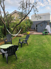 Maison d'environ 100m² avec grand jardin et plusieurs espaces extérieurs : terra Rennes, France RARE-Maison gd jardin Bordeaux-Proche Cité du Vin Entire home vacation rental 44453142