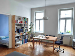 the house is close to mariahilferstraße and westbahnhof.<br />quiet location on  Vienna, Austria Apartement im 7. Bezirk! Entire rental unit vacation rental 5283249