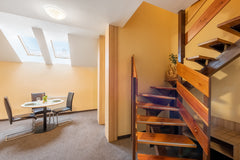 Mezonetové apartmá (70m2) nabízí hostům komfortní ubytování s klimatizací, vlast  Mezonetová apartmá pro 4 osoby! Room in hotel vacation rental 50839508