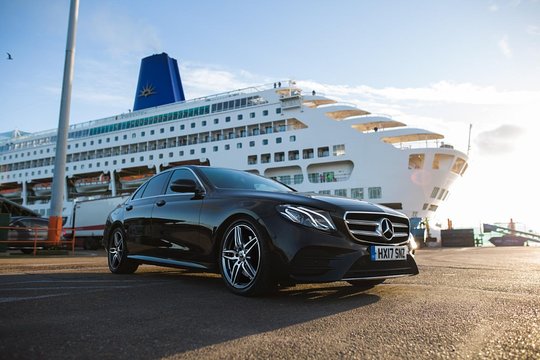 Arrive & Depart in Style Luxury Private Transfer Southampton to Heathrow Private Tours and Travel Guide Europe London CITY London Destination Tour